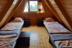 Domki wypoczynkowe w Uroczysku - sypialnie na piętrze
